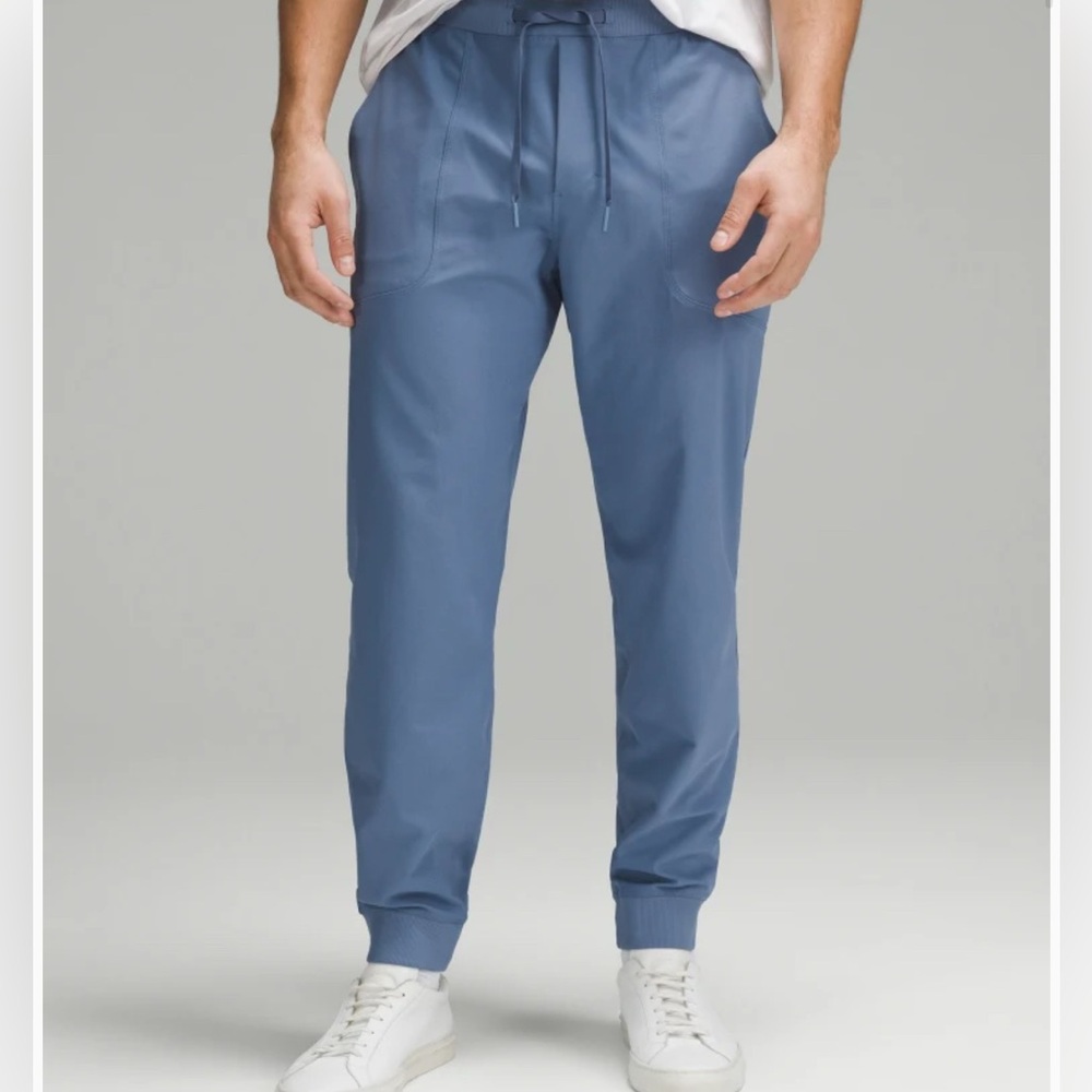 Lululemon Iron Blue Short ABC Warpstreme Jogger Pants